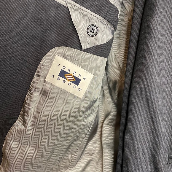 Mens suit, Joseph & Abboud, Black and beautiful - Picture 3 of 9